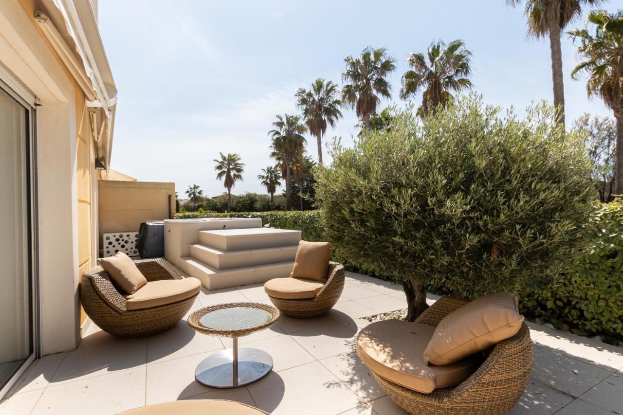 Le Palm Beach Sanary-sur-Mer Exterior foto